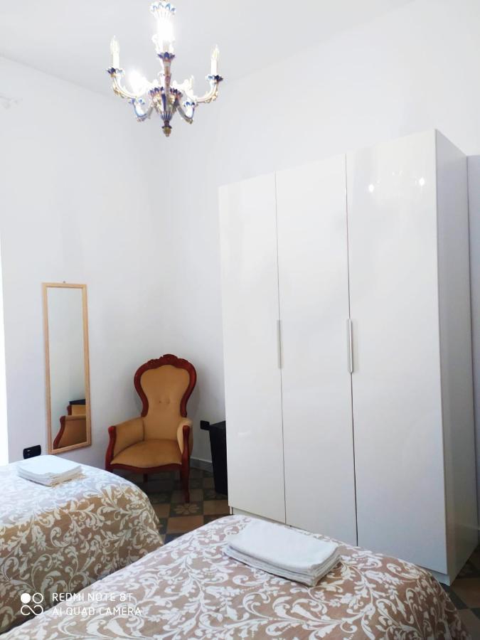Dante Alighieri House Apartman Bari Kültér fotó